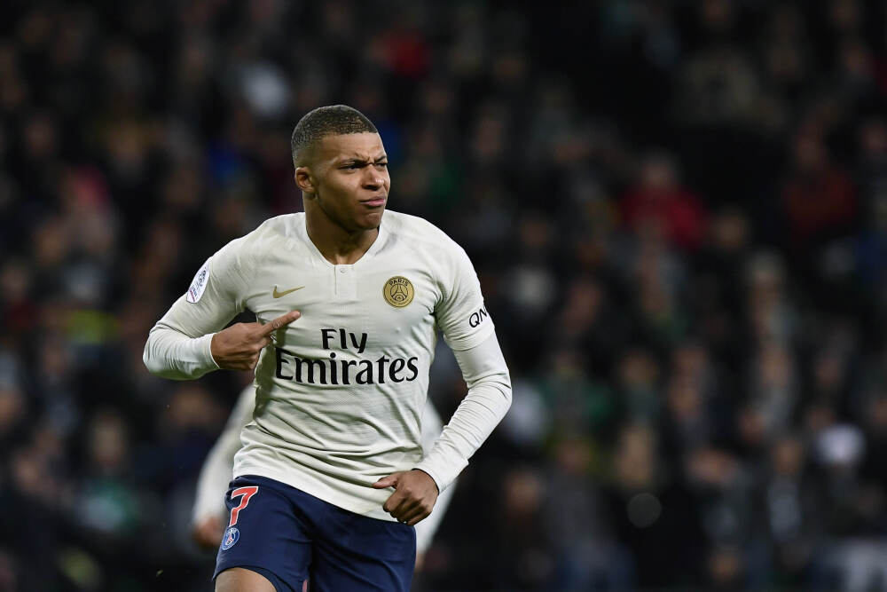 晚间公告｜11月10日这些公告有看头